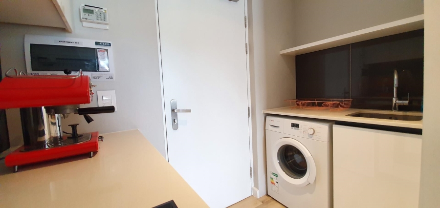 1 Bedroom Property for Sale in Cape Town City Centre Western Cape